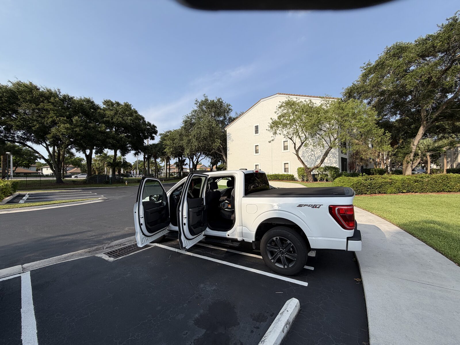 Mobile detail on-site — South Florida