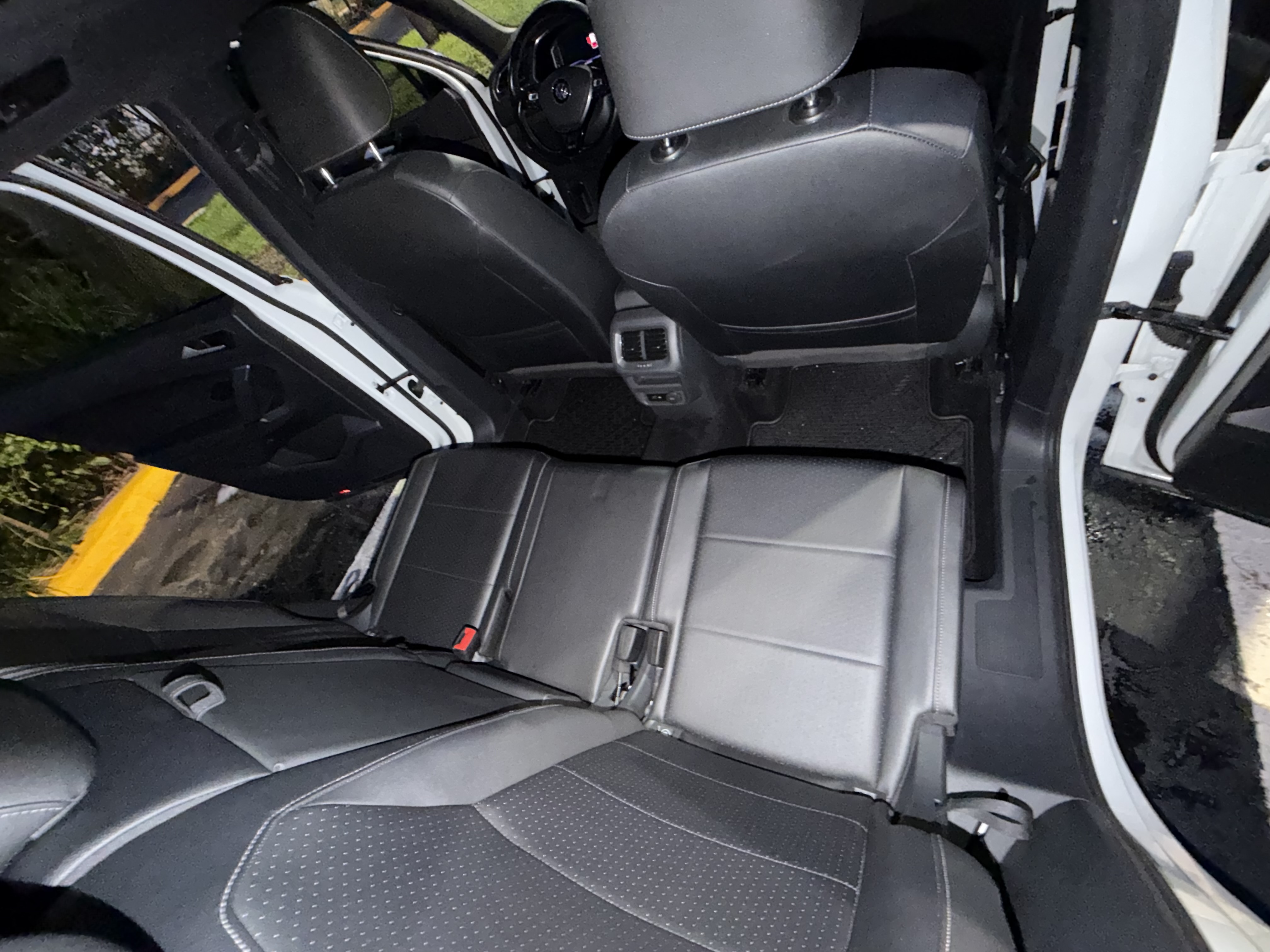 VW Tiguan — rear seat and floor deep cleaned